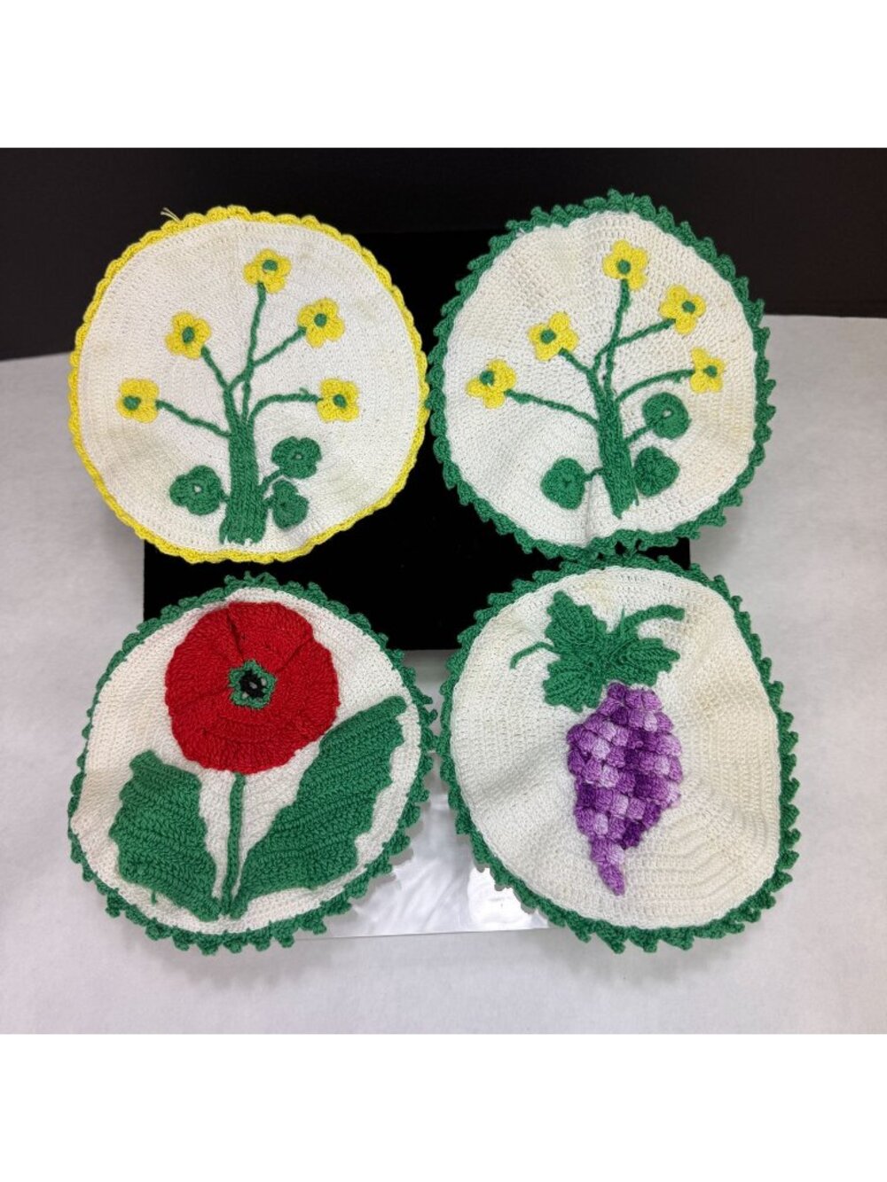 Vintage Handmade 6 Inch Crochet Pot Holder Hot Pads Lot Of 4